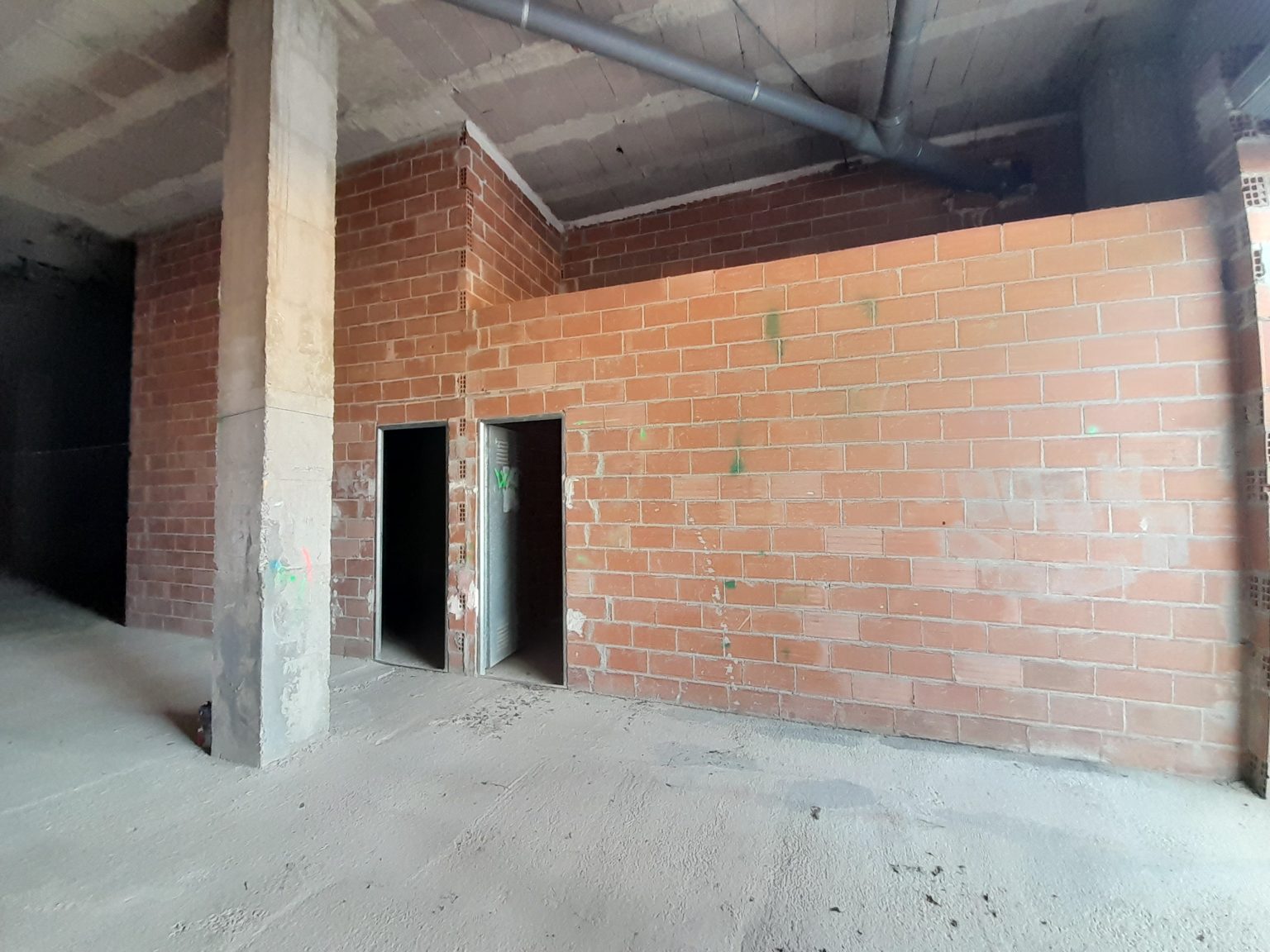 Local en venta en Camino Onda - Salesianos - Centro